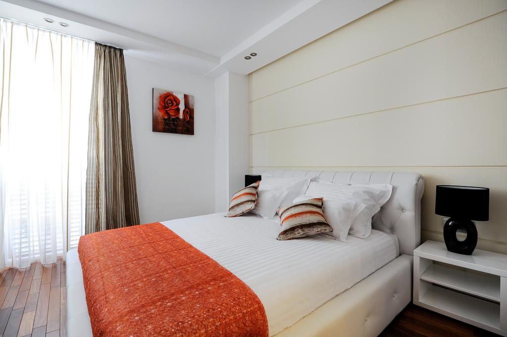 Main Street Studio And Rooms Zadar Phòng bức ảnh