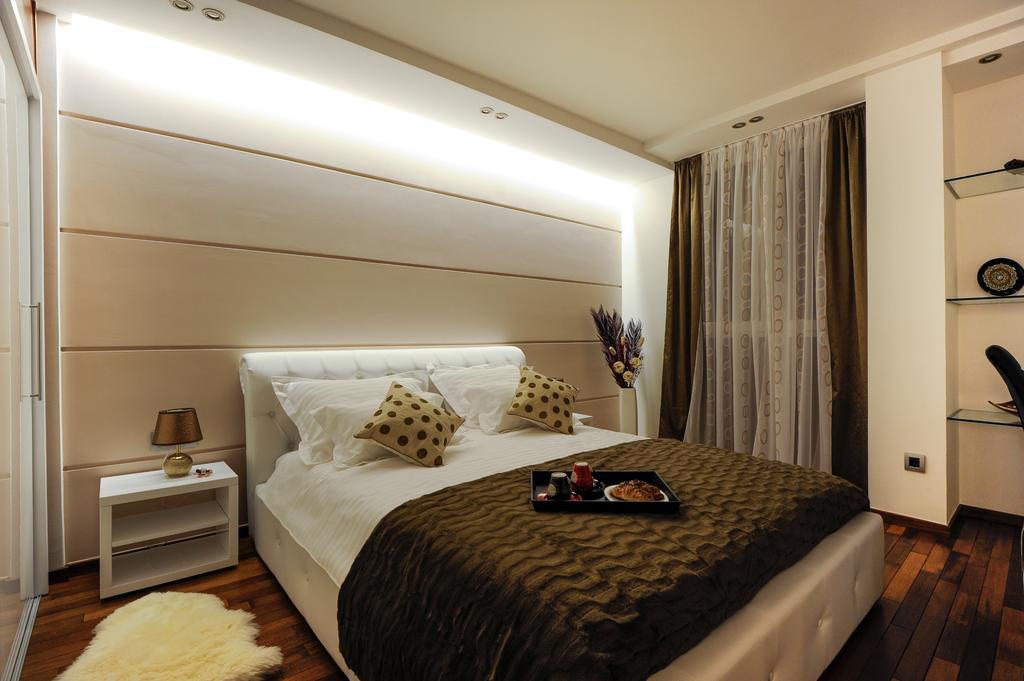 Main Street Studio And Rooms Zadar Phòng bức ảnh